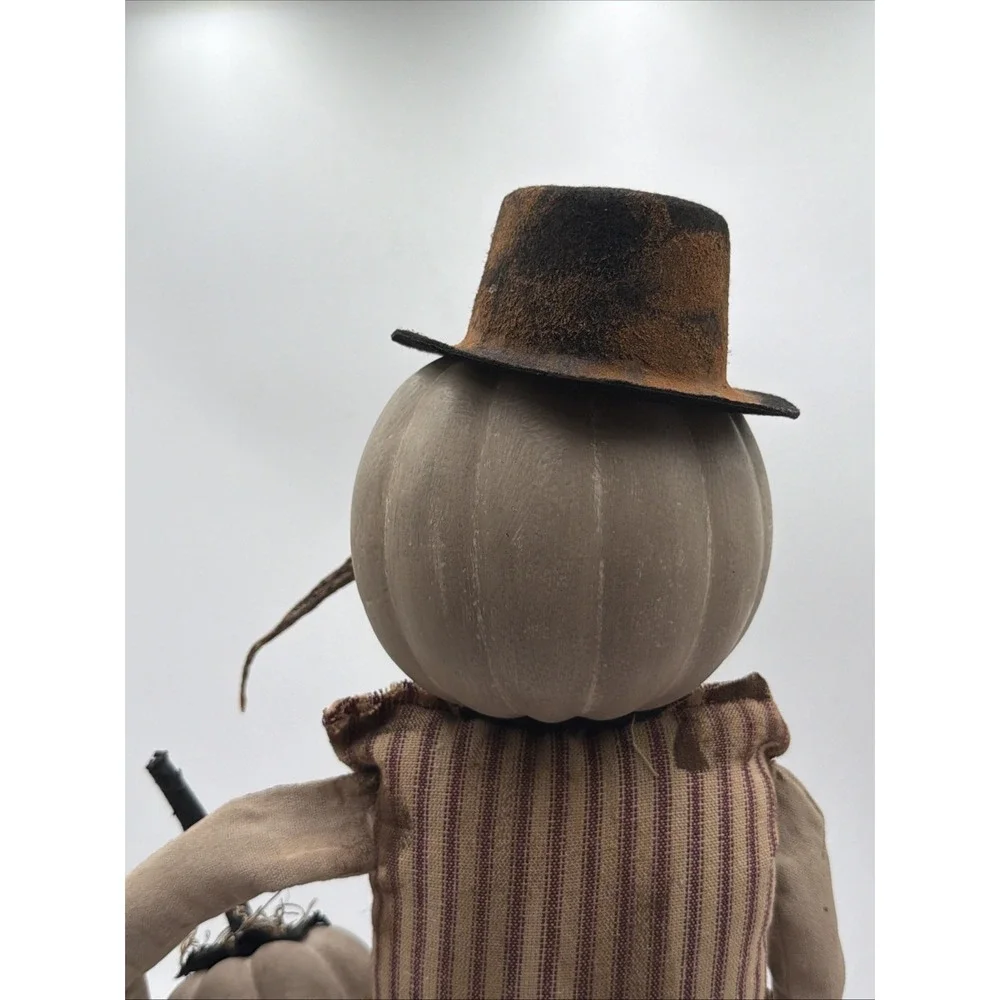 Primitive Folk Art Winter Doll 23